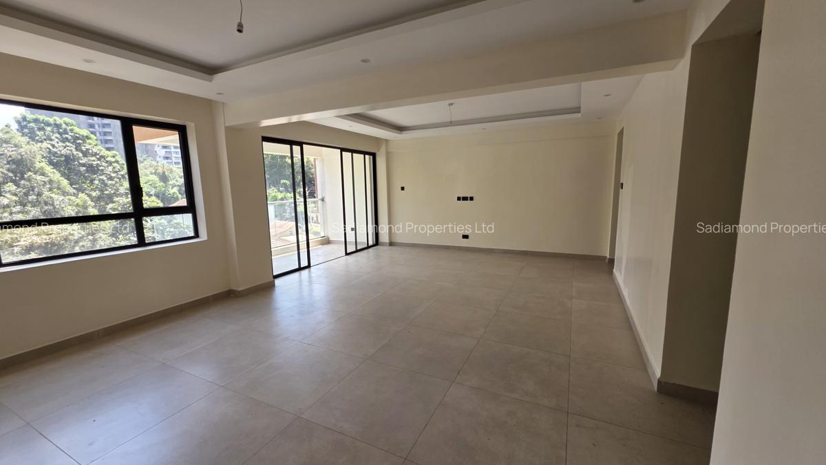 3 Bed Apartment with En Suite in General Mathenge - 3