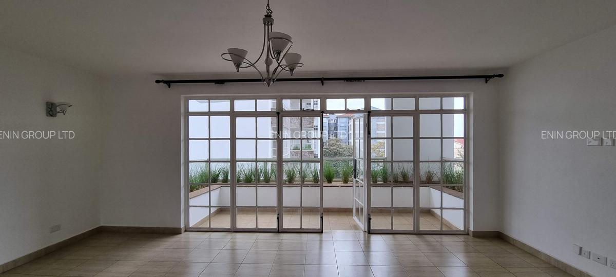 Serviced 3 Bed Apartment with En Suite at Valley Arcade - 3
