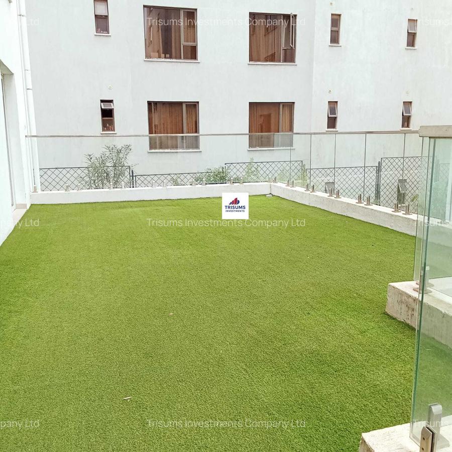 3 Bed Apartment with En Suite in Westlands Area - 19
