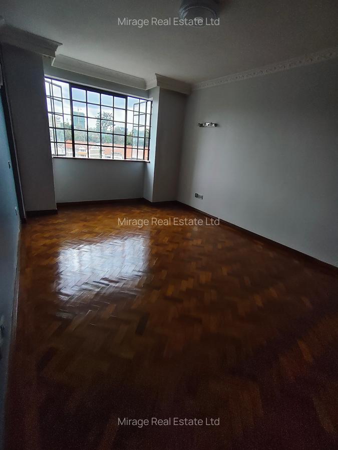 1 Bed Apartment with Parking in Kilimani - 15
