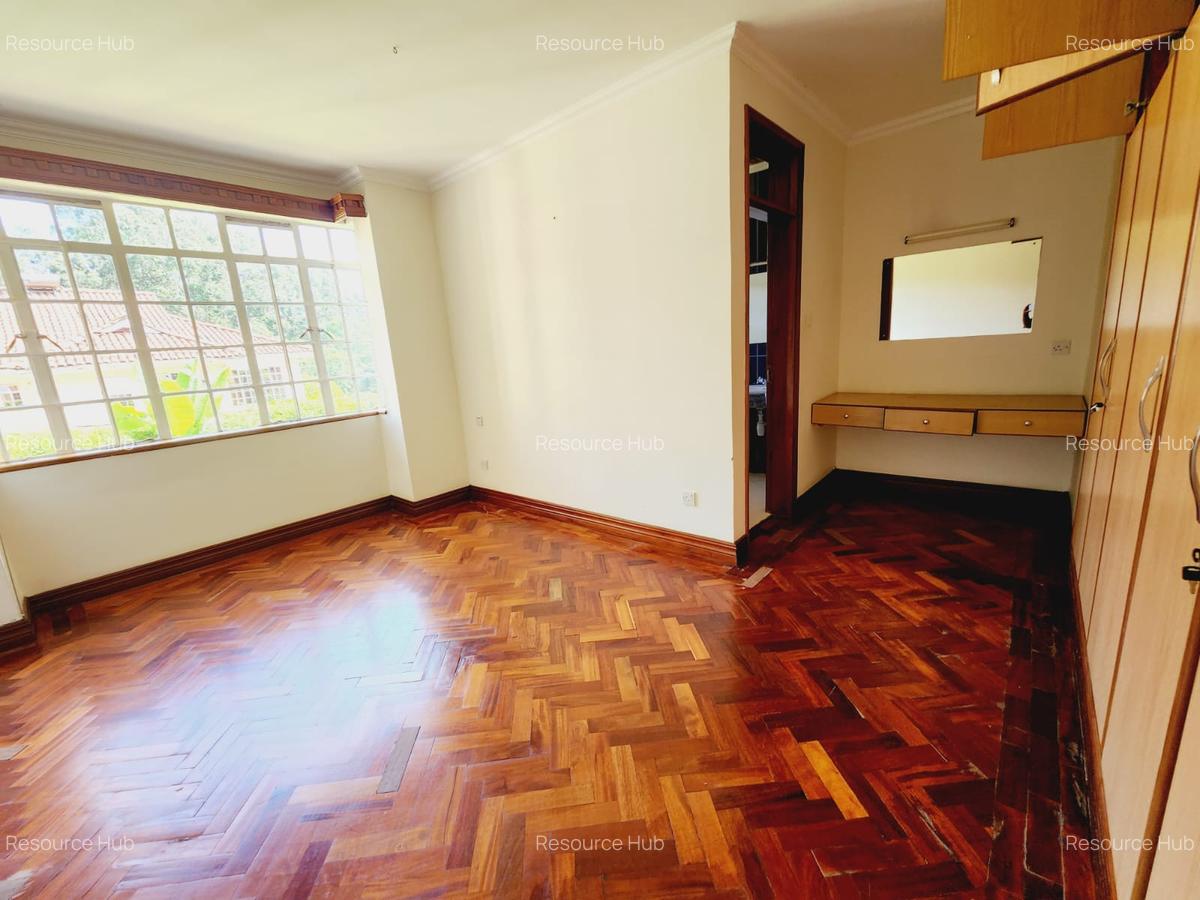 3 Bed Townhouse with En Suite at Peponi Road - 17
