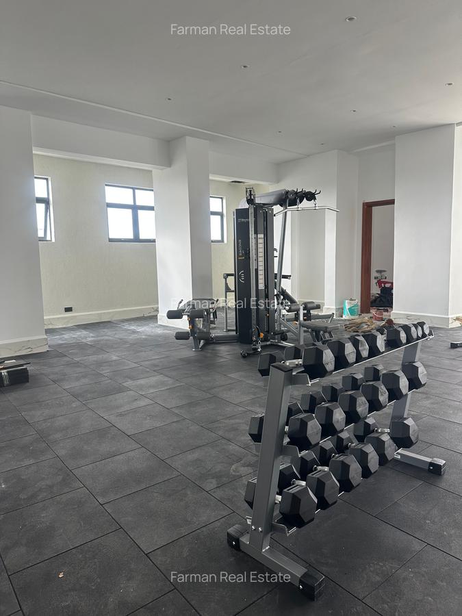 3 Bed Apartment with En Suite in Riverside - 17