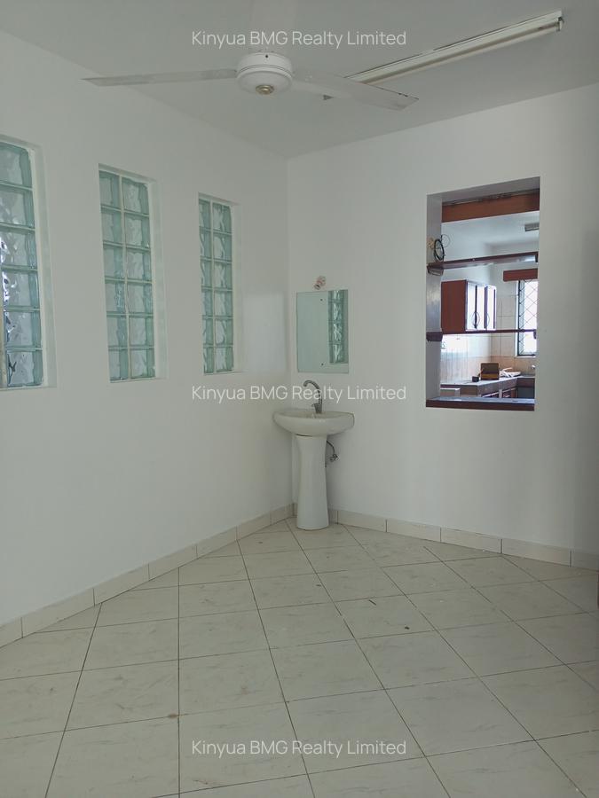 3 Bed Apartment with En Suite in Nyali Area - 4