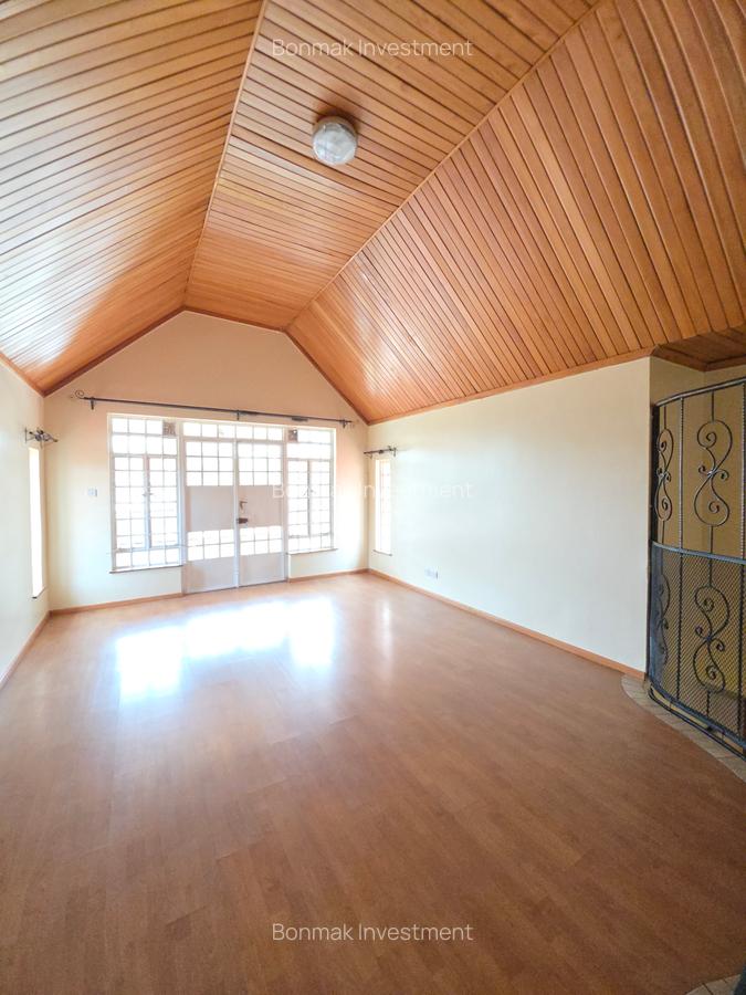5 Bed House with En Suite at Old Runda. - 16