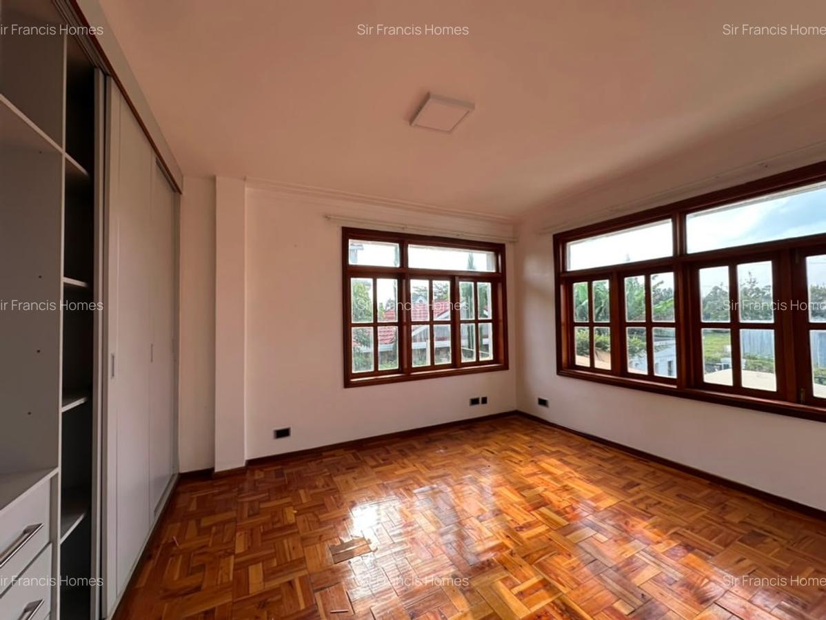 6 Bed House with En Suite at Karen - 2