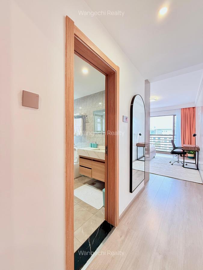 Serviced 3 Bed Apartment with En Suite at Riverside Drive - 10