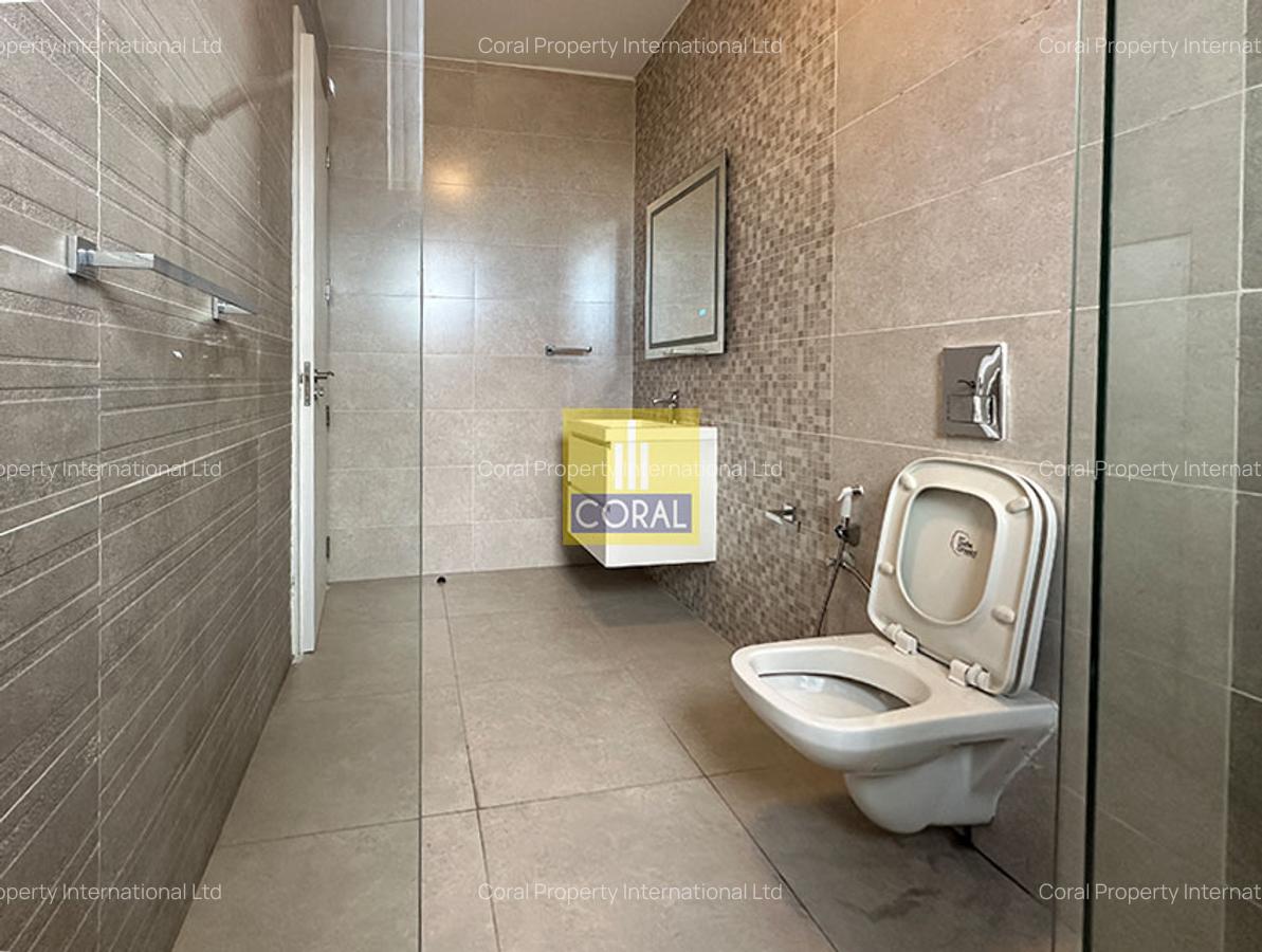 3 Bed Apartment in Kilimani - 15