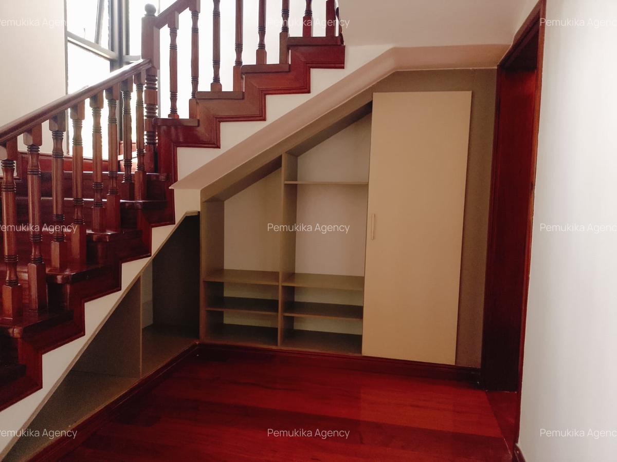 4 Bed House with En Suite at Ndege Road - 11