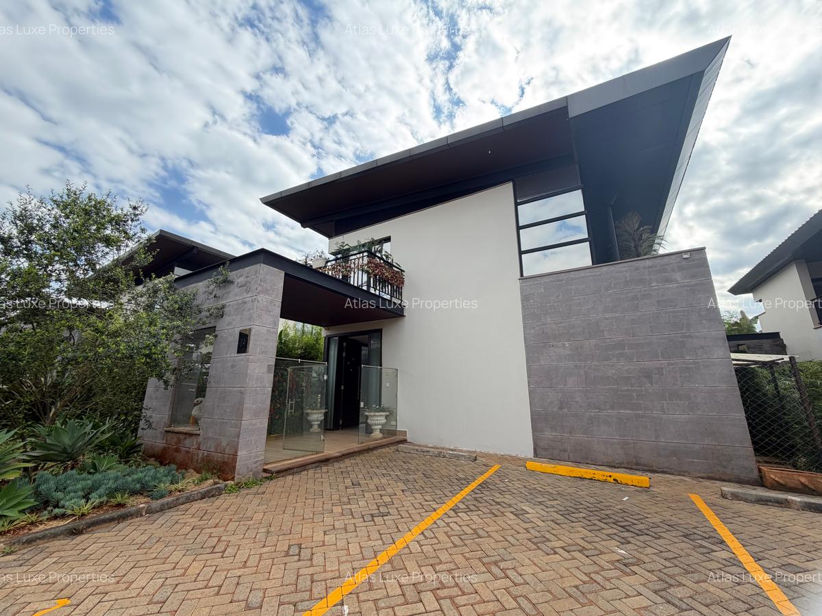 4 Bed Townhouse with En Suite in Runda - 1