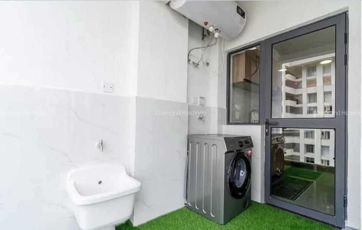 2 Bed Apartment with En Suite at Riverside - 2