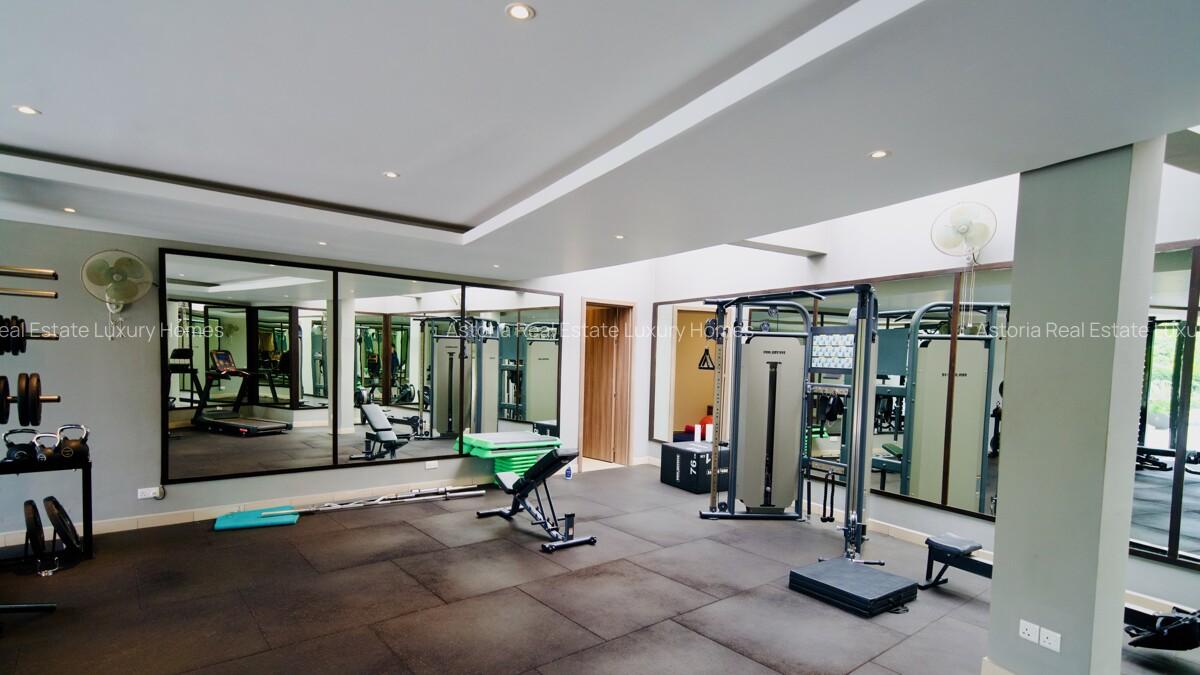 3 Bed Villa with En Suite at 2026-389 - 17