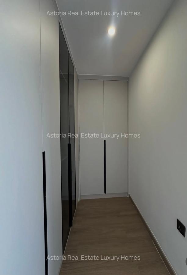 3 Bed Apartment with En Suite in Lavington - 11