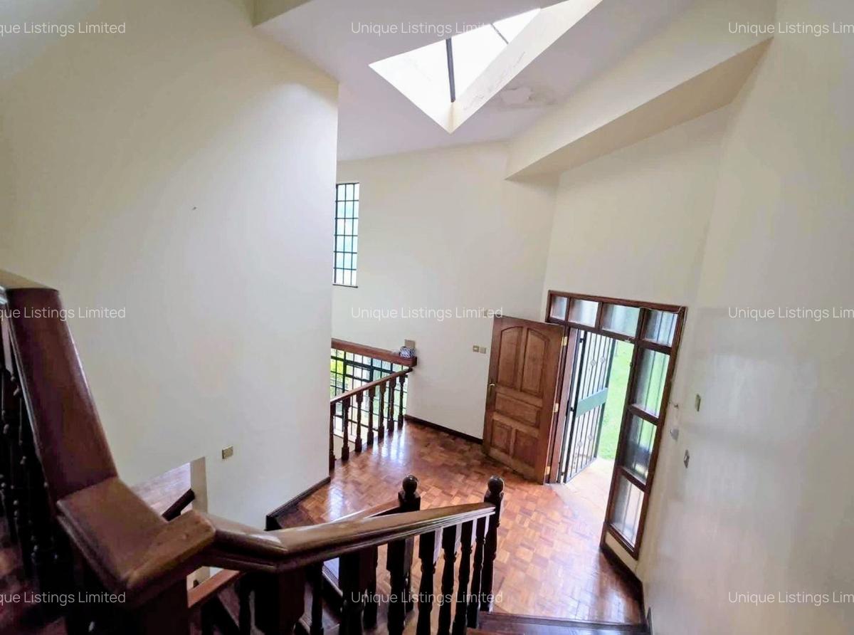 4 Bed Villa with En Suite in Kitisuru - 5