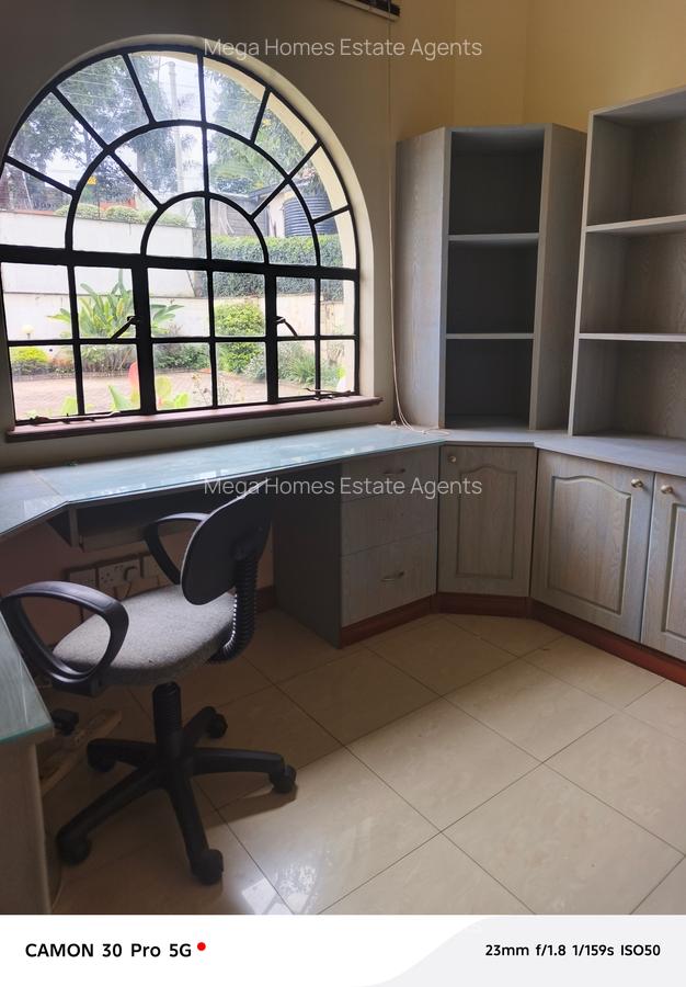 5 Bed House with En Suite in Runda - 8