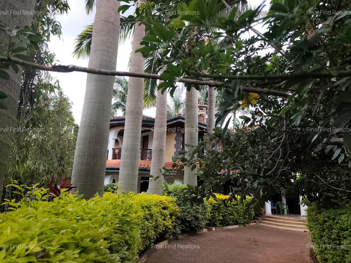 4 Bed Townhouse with En Suite in Runda - 5
