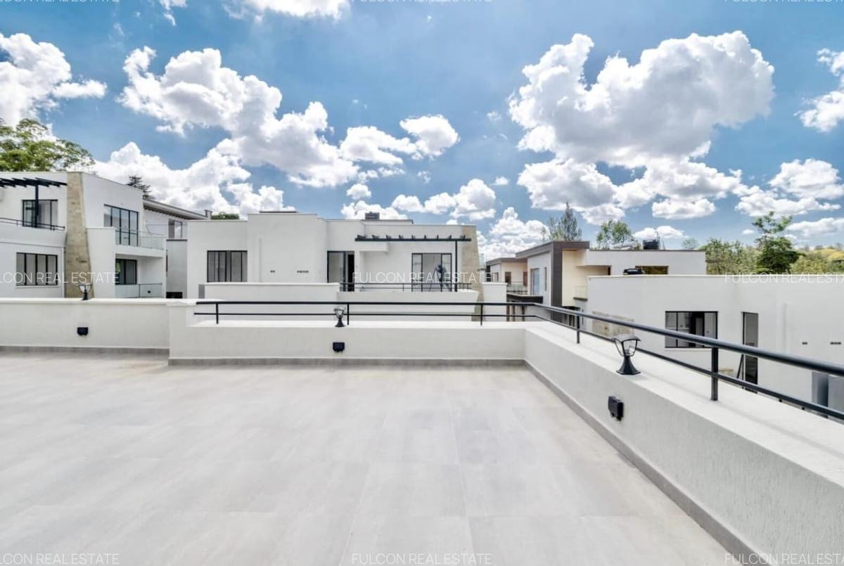 5 Bed Villa with En Suite in Lavington - 9
