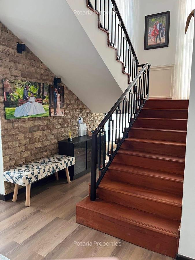 4 Bed Townhouse with En Suite in Kitisuru - 11