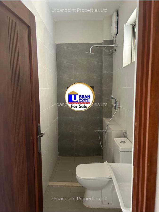 2 Bed Apartment with En Suite at Ganjoni - 11