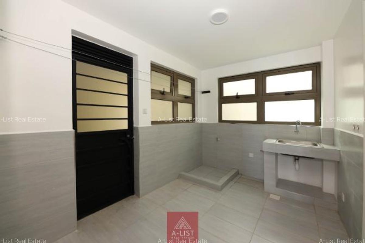 3 Bed Apartment with En Suite at Muthangari Road - 15