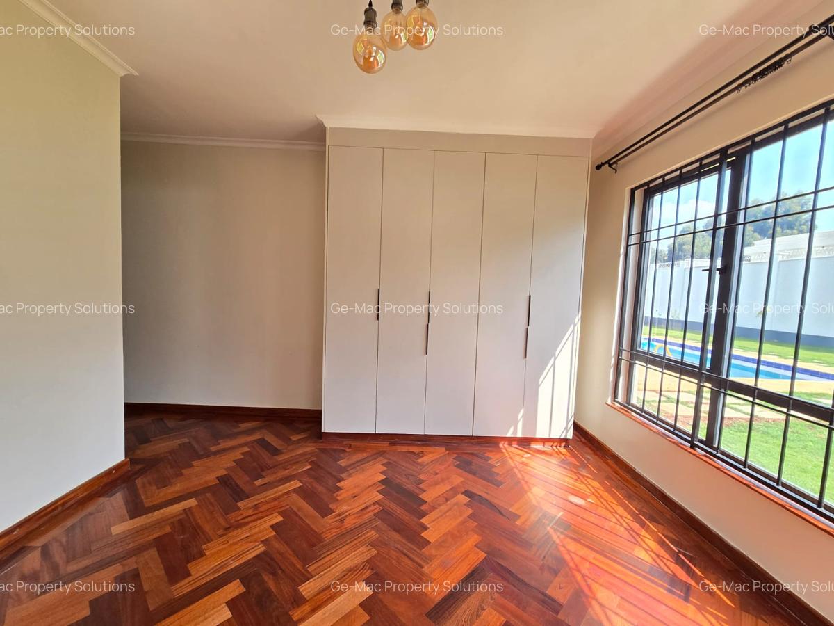 6 Bed House with En Suite in Loresho - 6