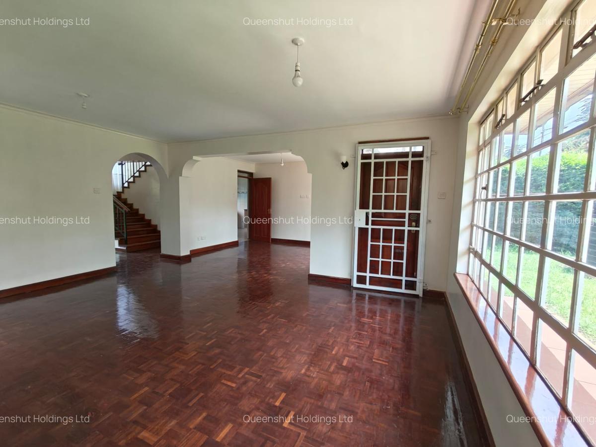 4 Bed Townhouse with En Suite in Kiambu Road - 11