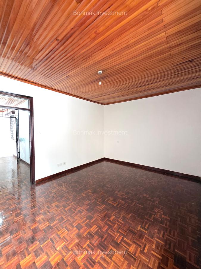 4 Bed Townhouse with En Suite at Kilimani - 10