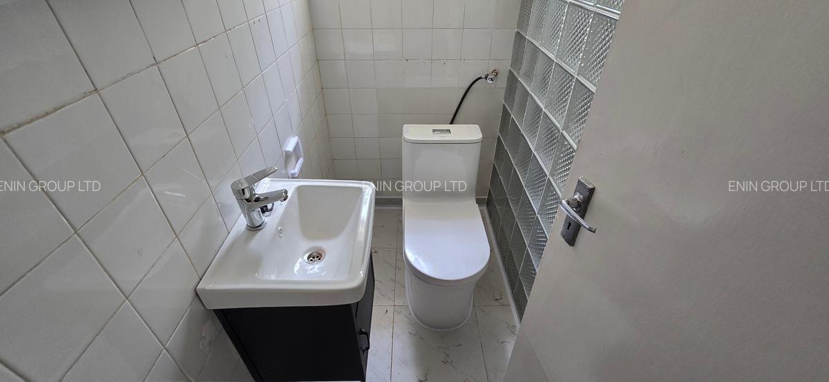 4 Bed House with En Suite at Gigiri - 11