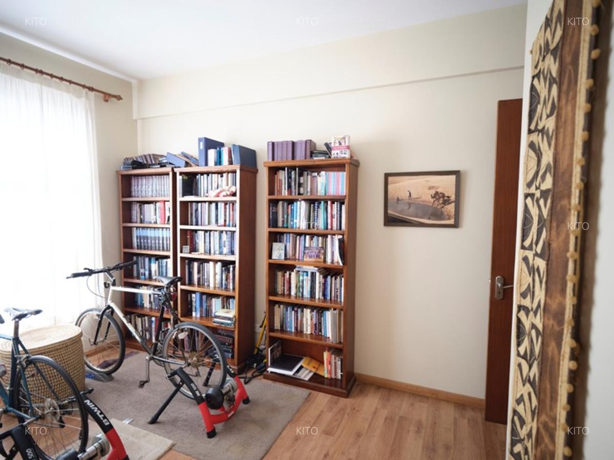 Serviced 3 Bed Apartment with En Suite at Mpaka Road - 7