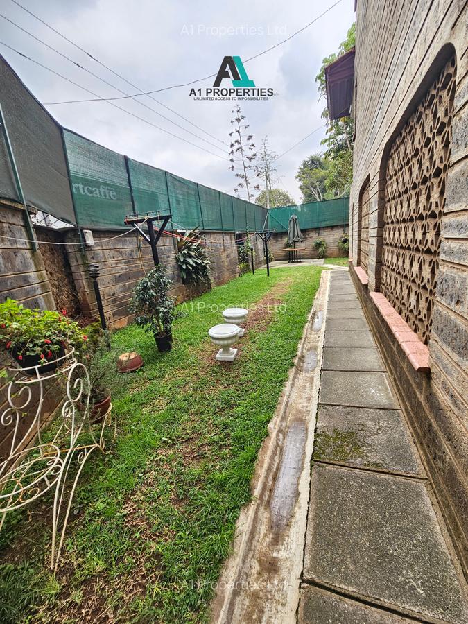 4 Bed Townhouse with En Suite in Lavington - 4