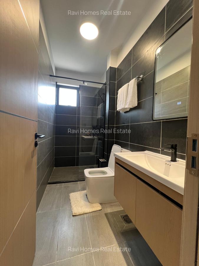 4 Bed Apartment with Swimming Pool at George Padmore - 14