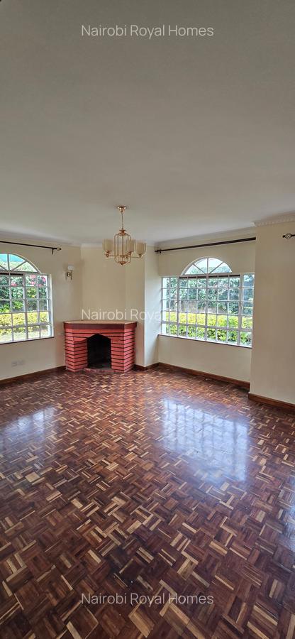 4 Bed Townhouse with En Suite at Lavington Road - 7