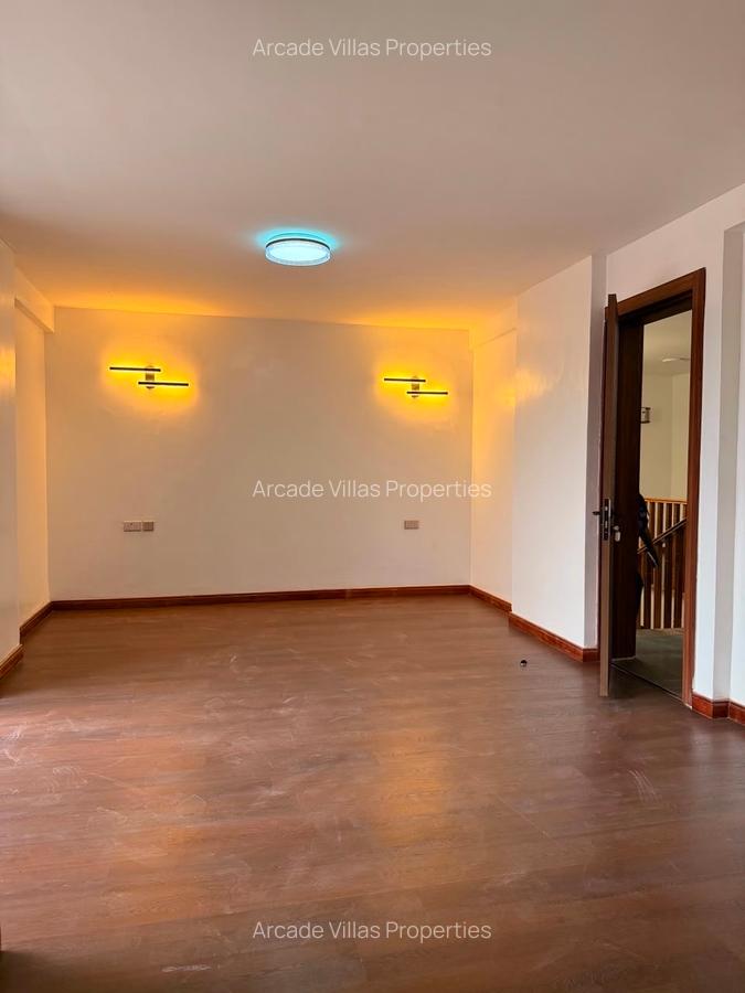 5 Bed Apartment with En Suite in Kilimani - 18