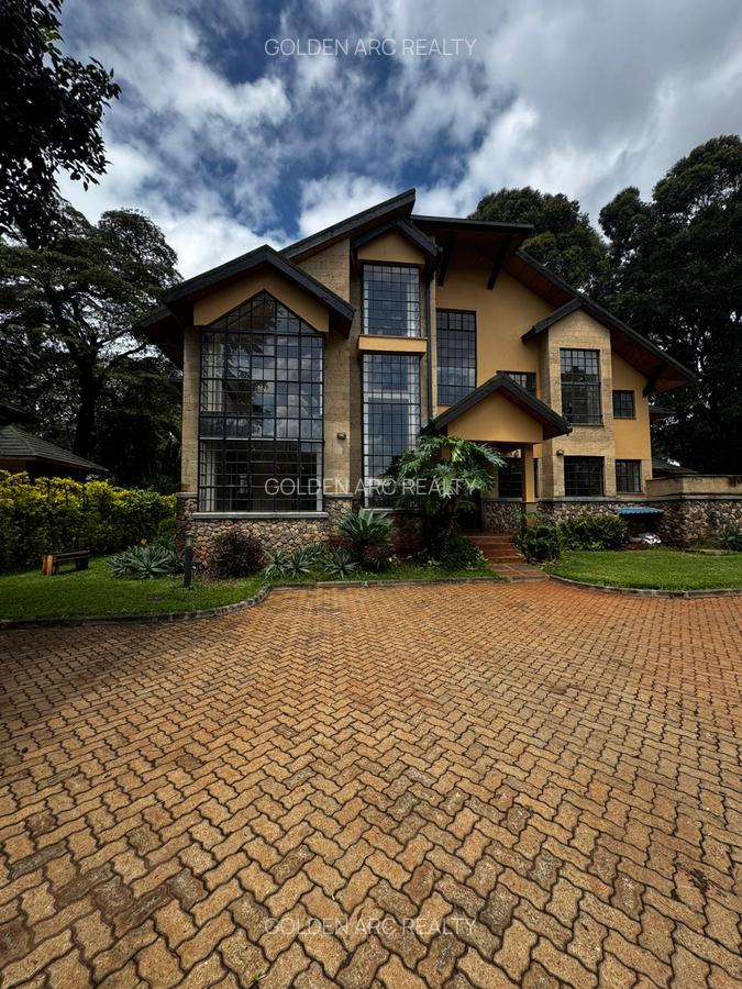 5 Bed Townhouse with En Suite in Karen - 2