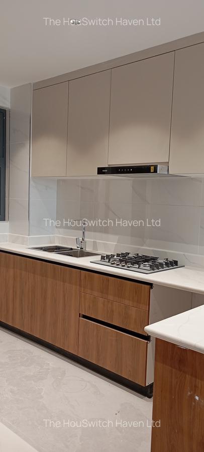 2 Bed Apartment with En Suite at Mwanzi Road - 5