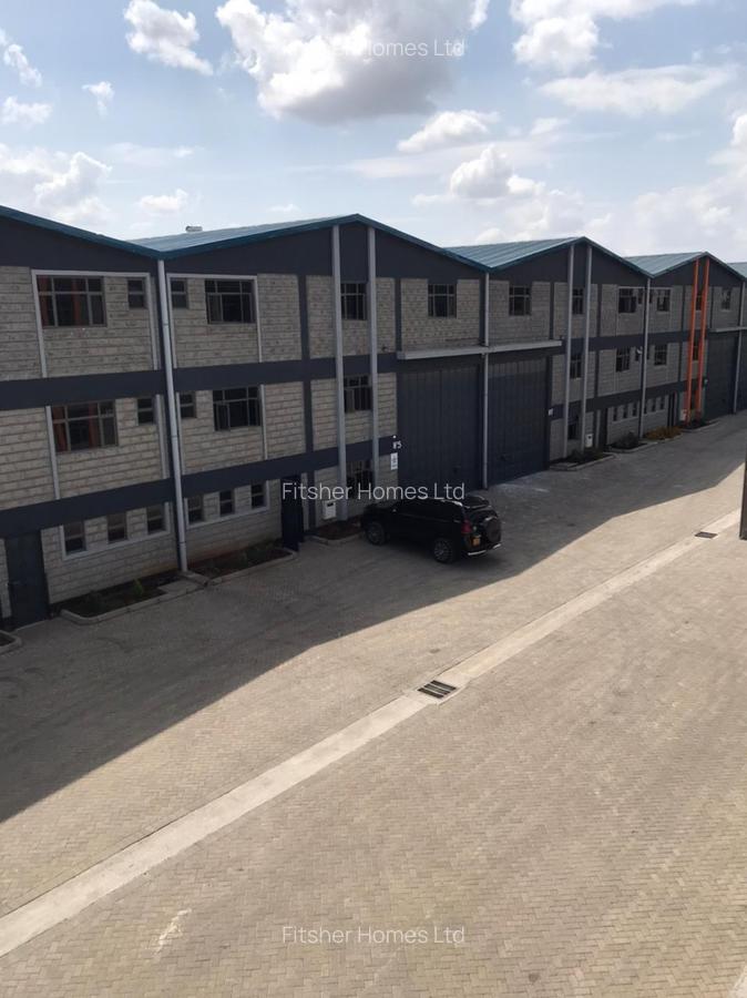 3,500 ft² Warehouse with Service Charge Included in Utawala - 15