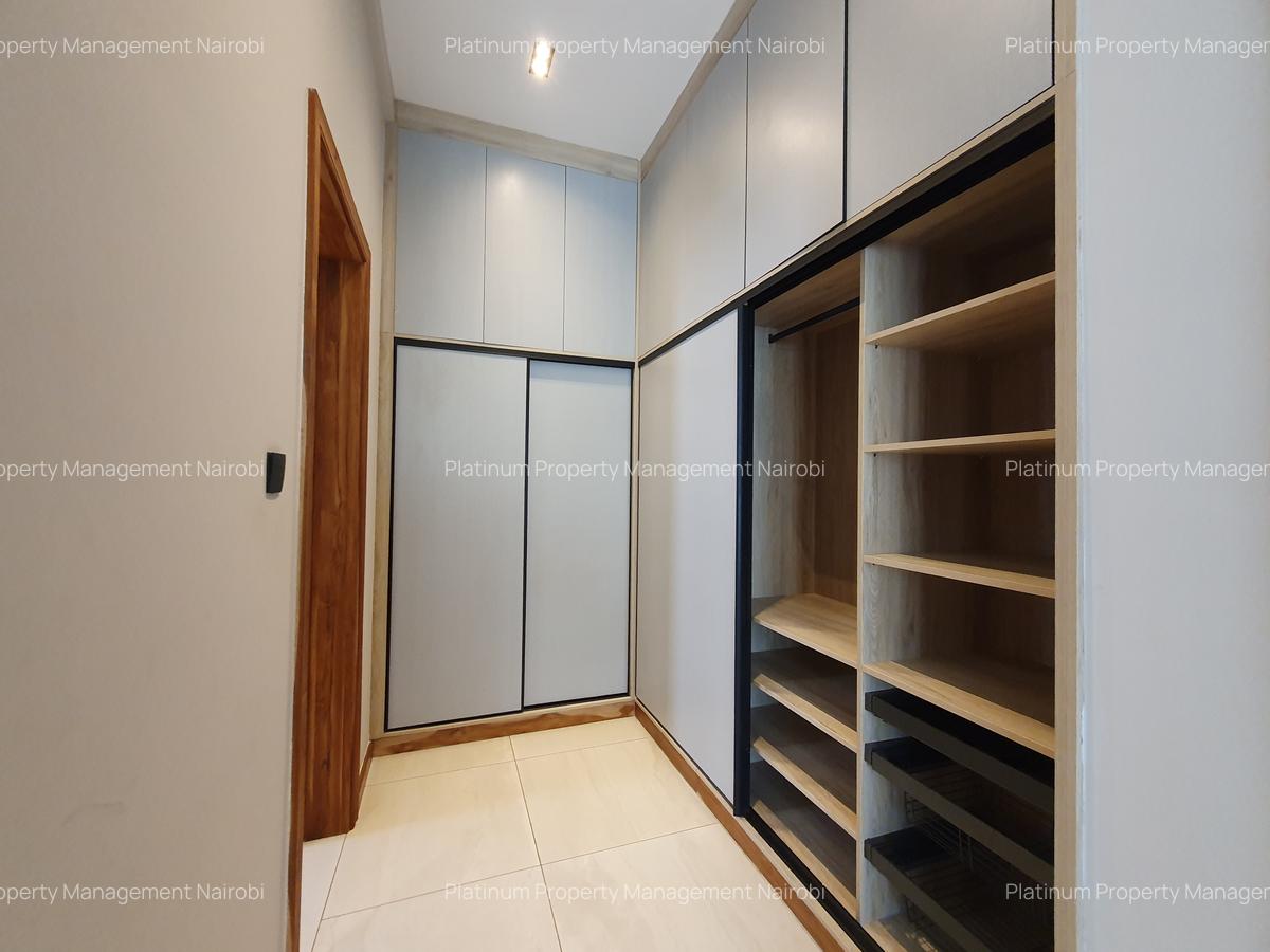 Furnished 4 Bed Apartment with En Suite at Oak & Ivy - 9