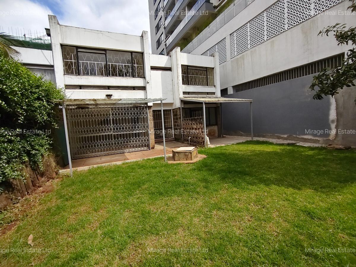 3 Bed House with Staff Quarters in Kilimani - 2