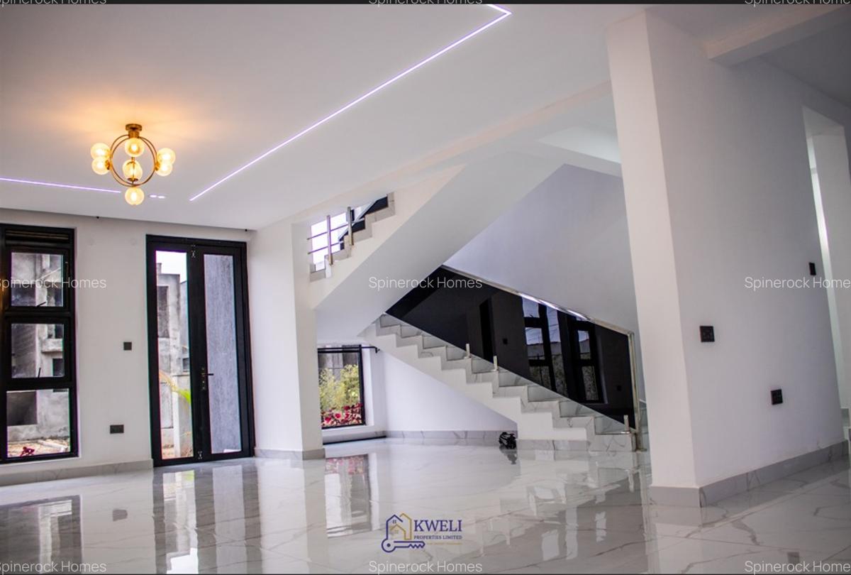5 Bed Villa with En Suite at Thika Road Near Spur Mall - 1