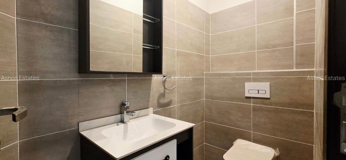 3 Bed Apartment with En Suite at Riverside Drive - 4
