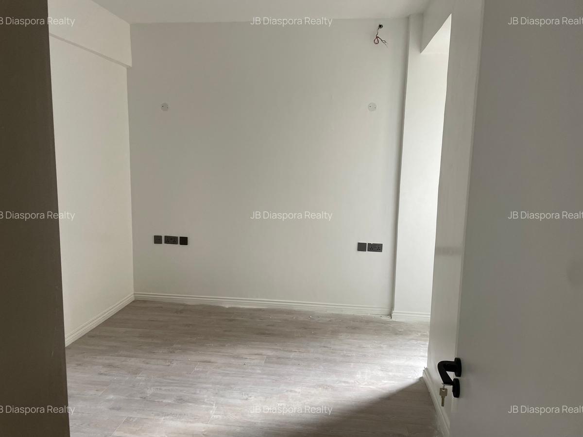 3 Bed Apartment with Backup Generator in Parklands - 8