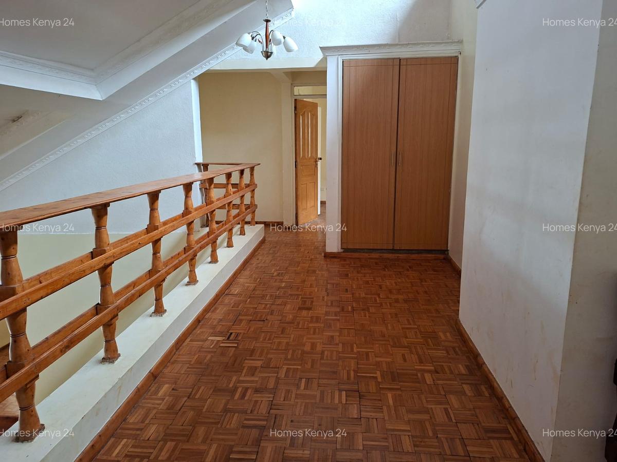 4 Bed House in Runda - 13