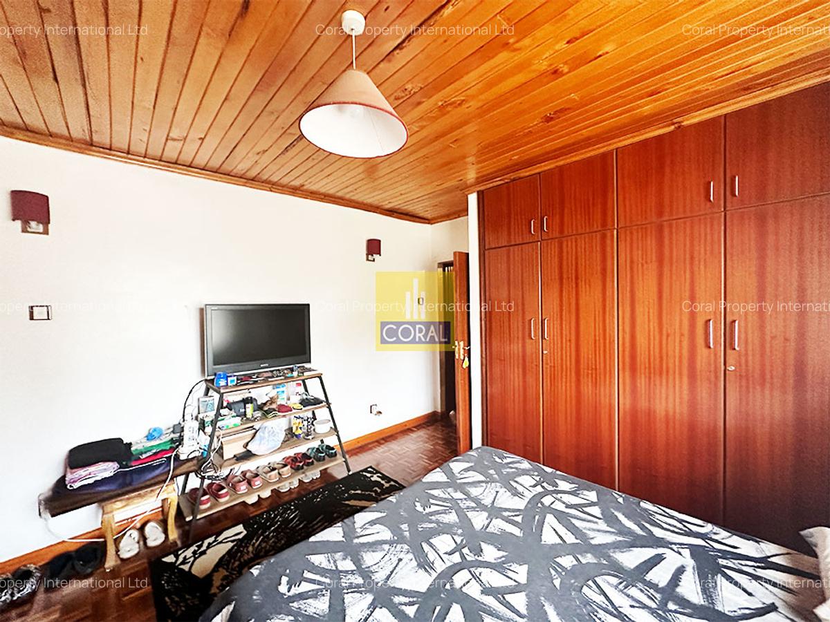 4 Bed Townhouse in Lavington - 14