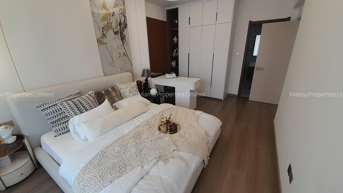 Serviced 1 Bed Apartment with En Suite at Westlands Road - 17