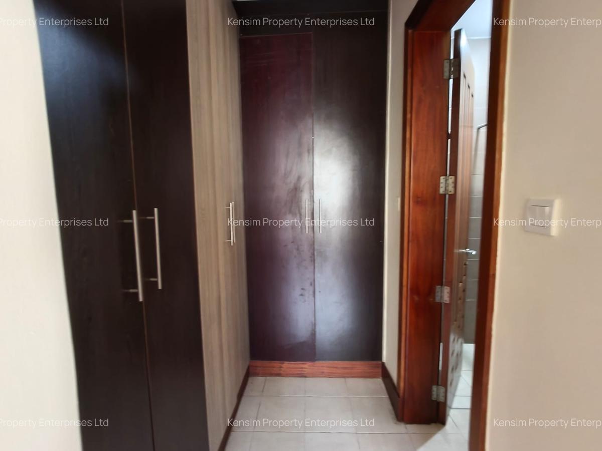 5 Bed Townhouse with En Suite in Lavington - 11