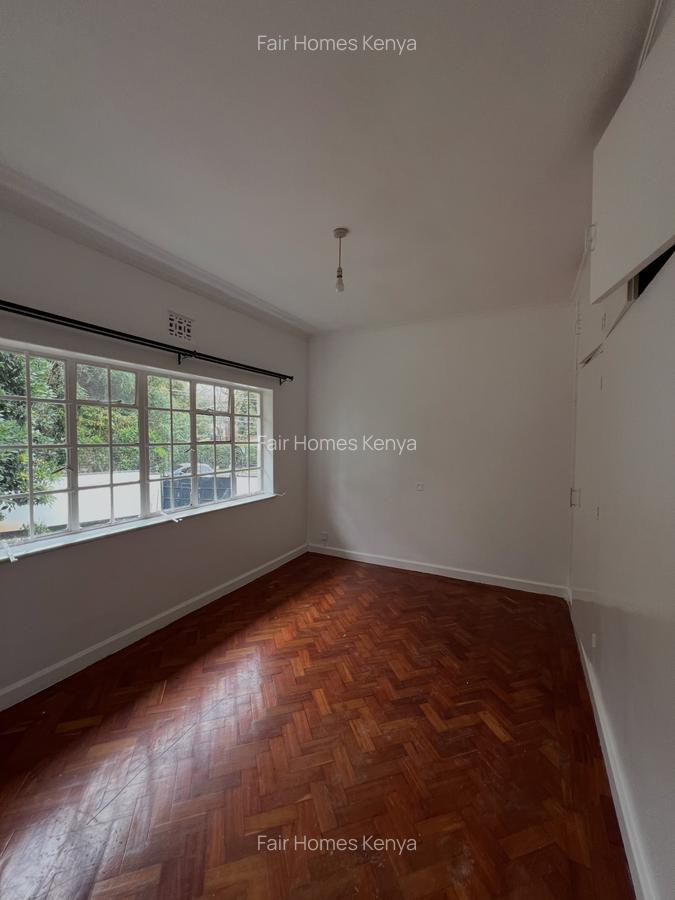 3 Bed House with En Suite at Lavington Green - 14