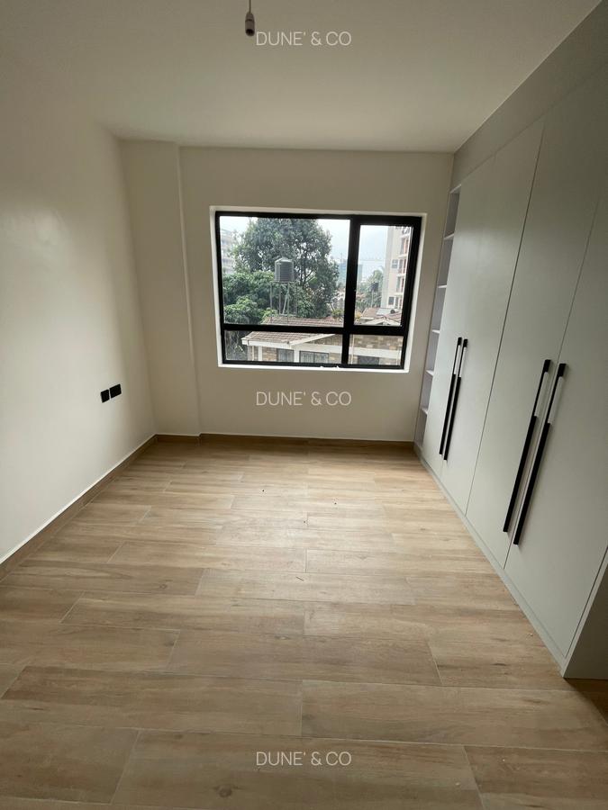 2 Bed Apartment with En Suite in Westlands Area - 15