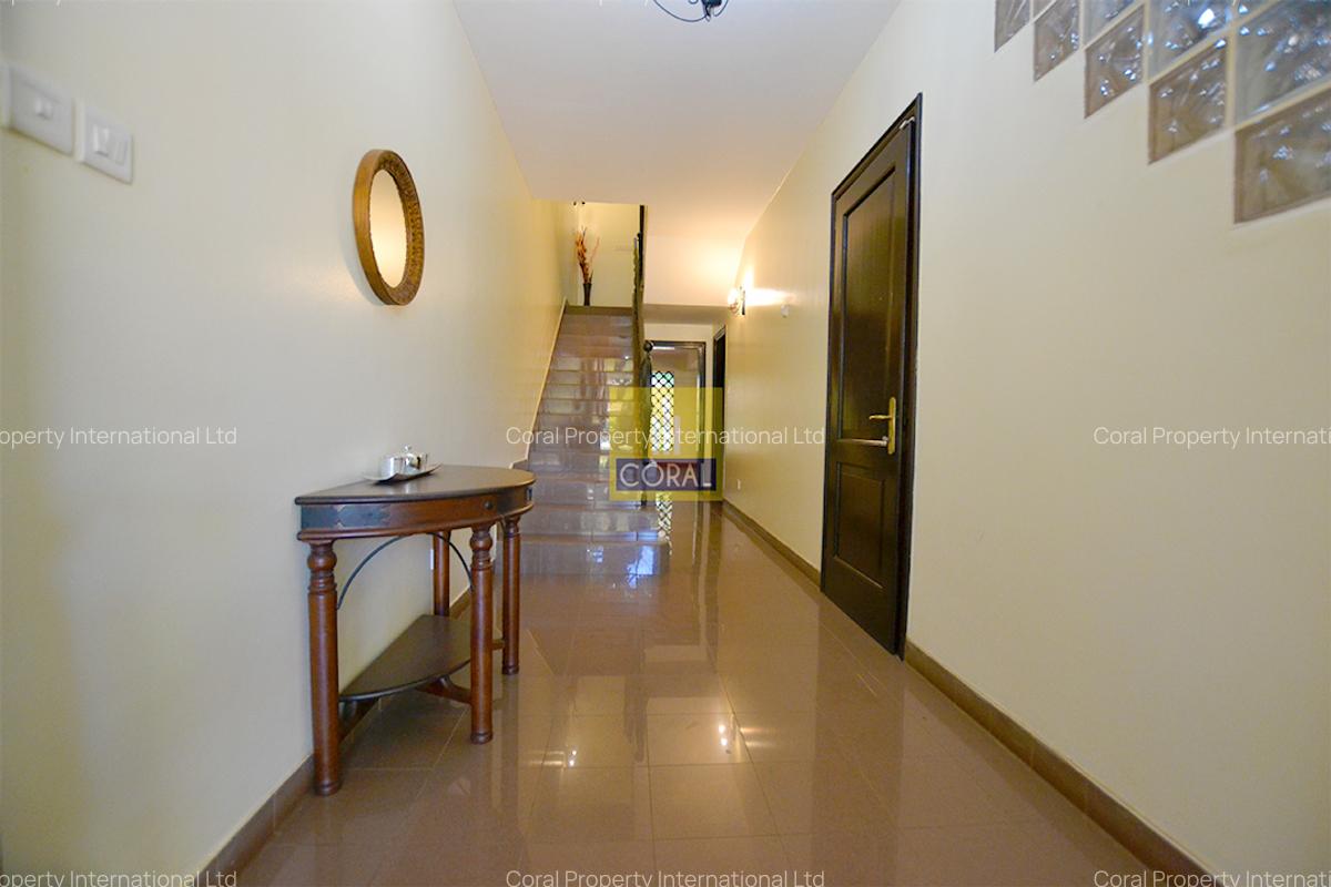 4 Bed Townhouse with En Suite in Westlands Area - 3