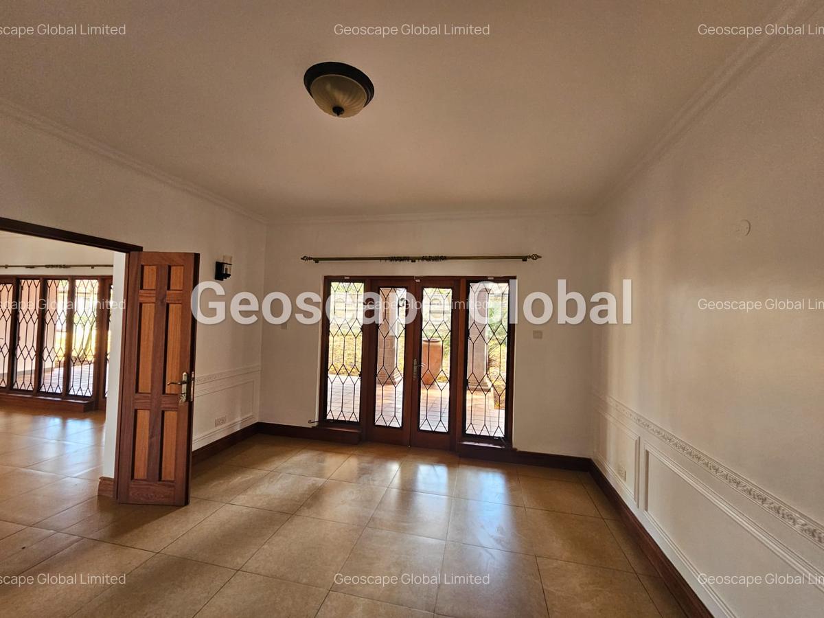 5 Bed House with En Suite in Gigiri - 13