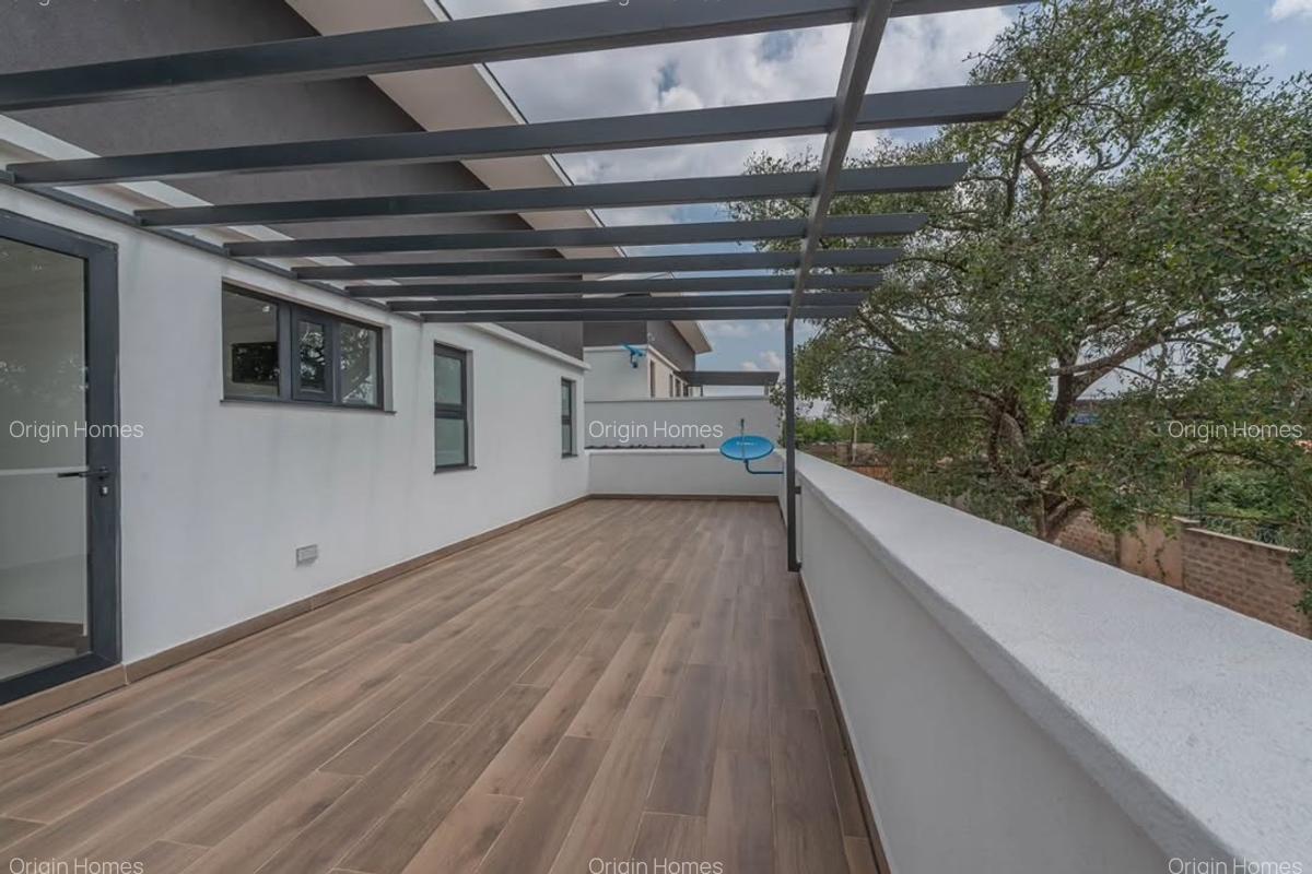 5 Bed Townhouse with En Suite at Old Kitisuru - 12