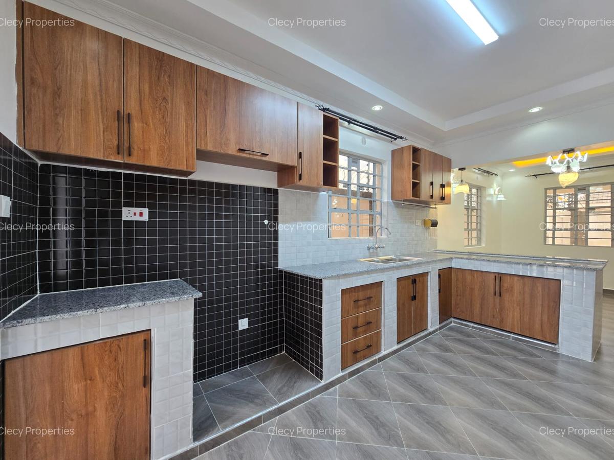 3 Bed House with En Suite at Kimbo - 5